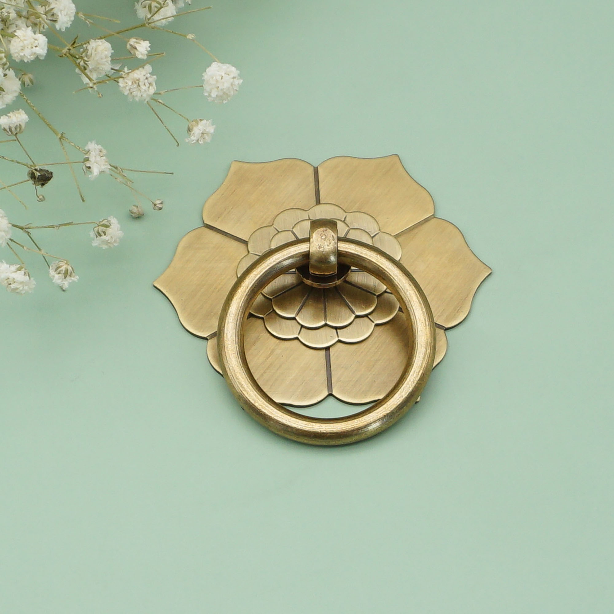 Flower Drawer Pull Vintage Dro - Furniture Hardware Drop Pulls recensione e prezzo