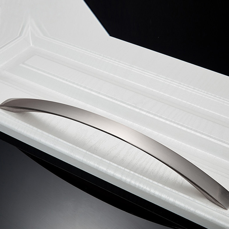 1 Set Furniture Curved Handle  - Furniture Hardware China recensione e prezzo